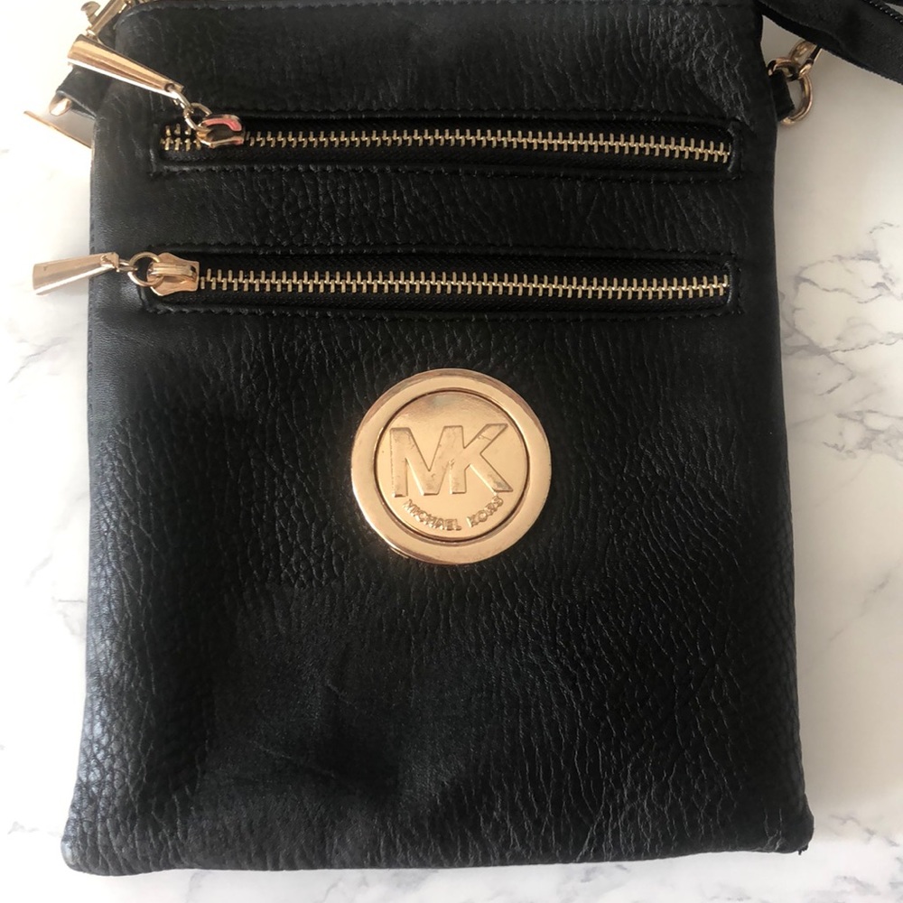 Authentic Michael Kors cross body purse
